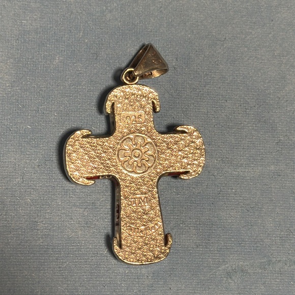Alan K Millefiori Cross Pendant - Picture 5 of 9